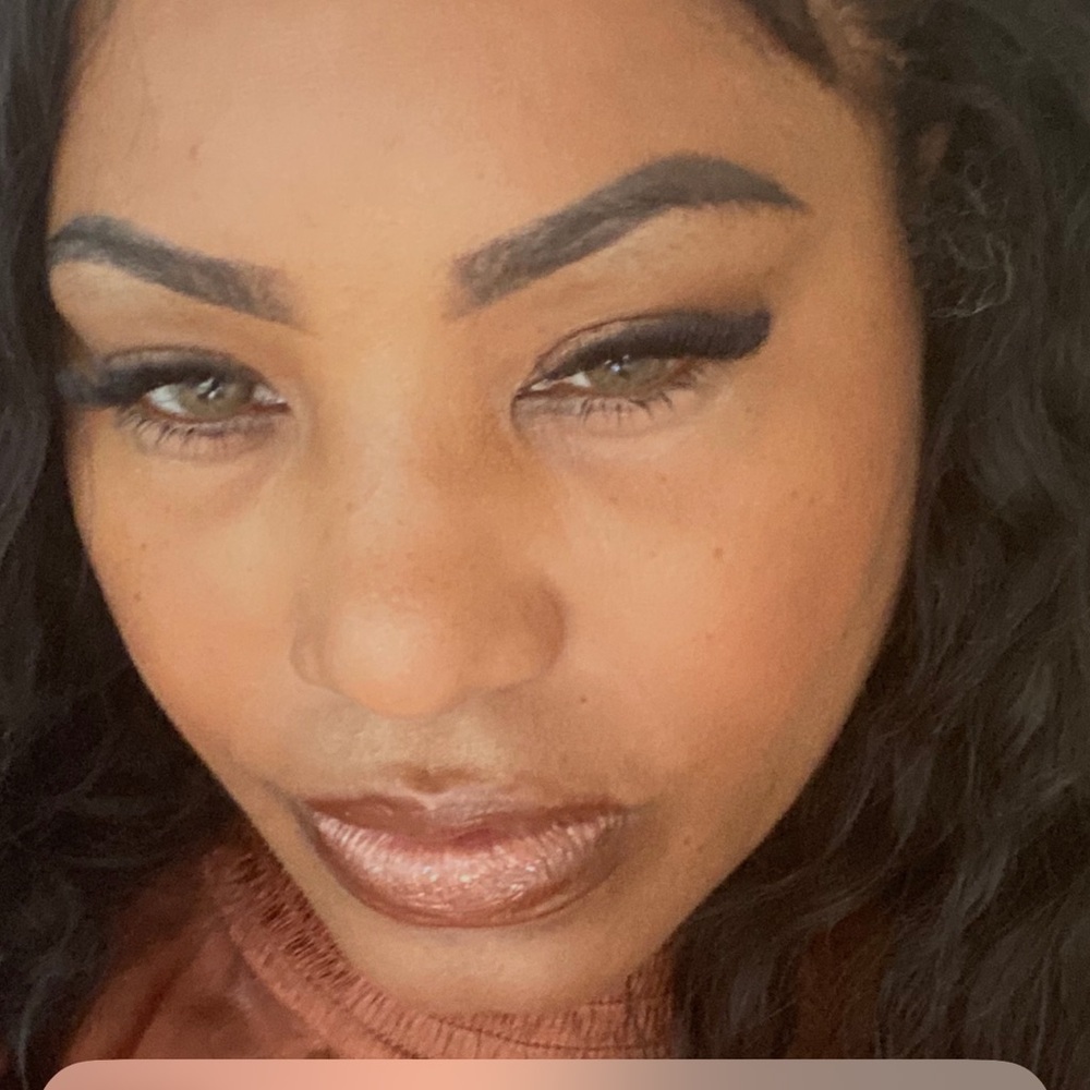 Meet your Posher, Kimberly